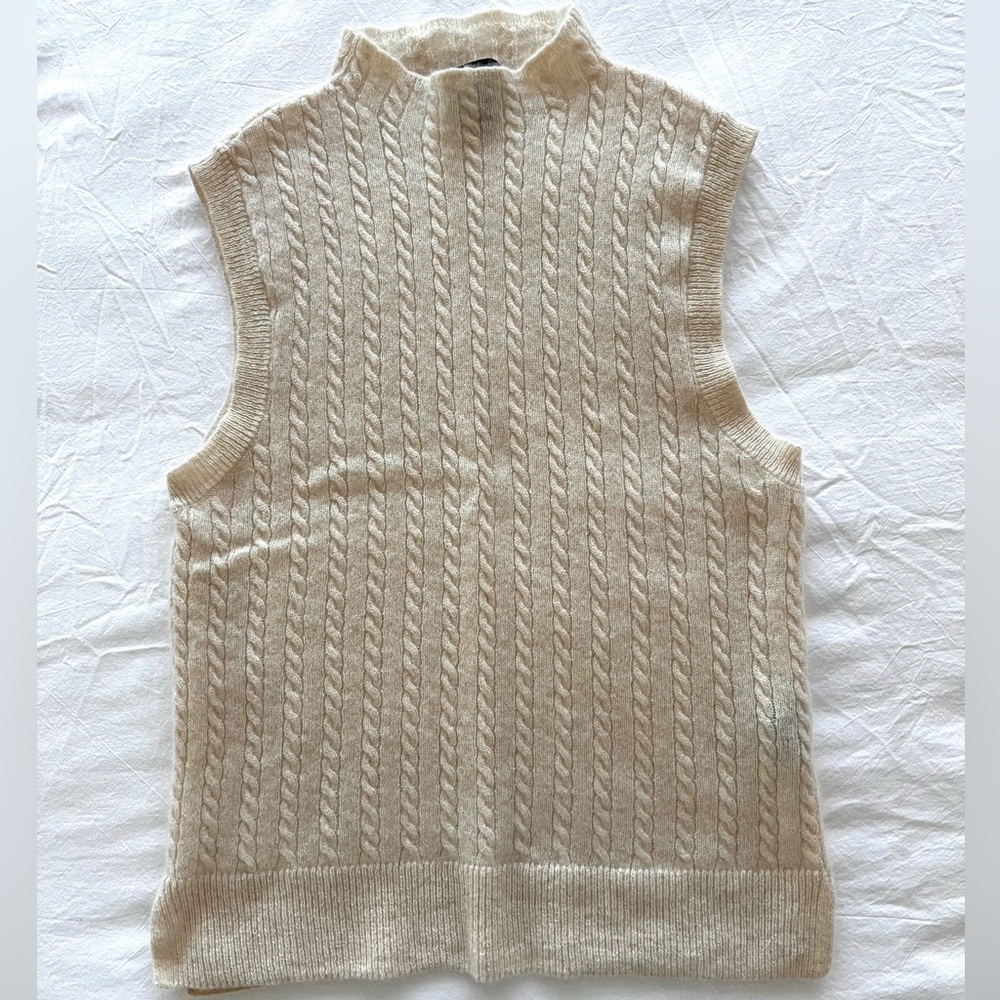 Cashmere Cable Turtleneck Top